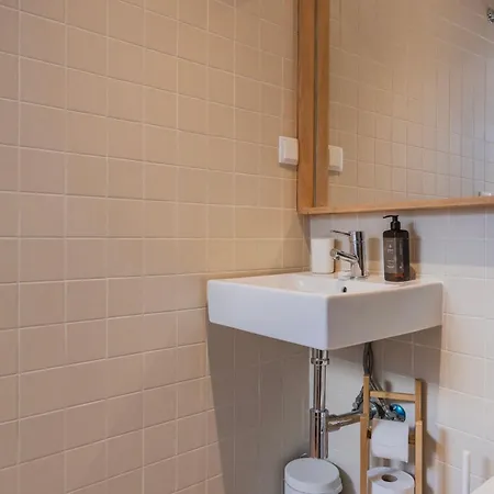 Modern & Hidden By Lovelystay Lissabon