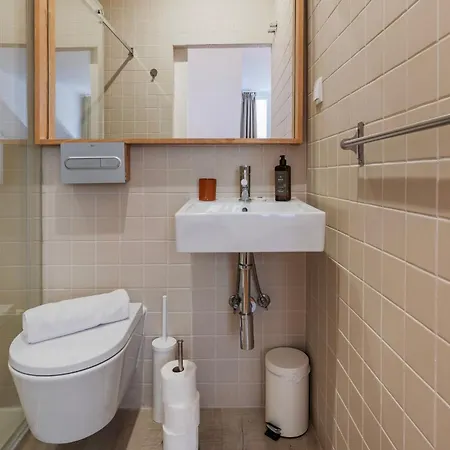 Modern & Hidden By Lovelystay Hébergement de vacances *